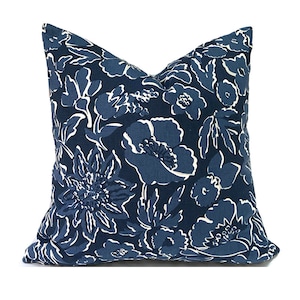 Zippered Indoor Pillow Covers Quickly Delivered, Budget-Friendly, Washable, Shades of Blue, You Choose afbeelding 2