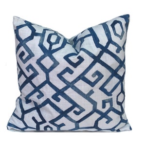 Zippered Indoor Pillow Covers Quickly Delivered, Budget and Laundry Friendly, Jing Blue
