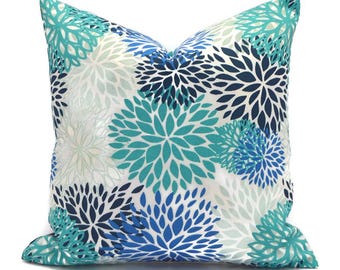 Blue Outdoor Throw Pillow Cover, Washable Designer Fabric With Zipper, Shades of Blue Blooms
