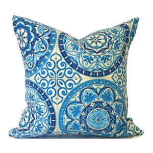 Decorative Outdoor Pillow Cover with Zippers, Easy to Use & Washable, Pick Your Sizes, Color Wheel Indigo