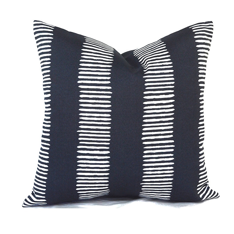 Outdoor Pillow Covers with Zippers, Easy-Use, Affordable Style, Swift Delivery Navy Blue You Choose afbeelding 4