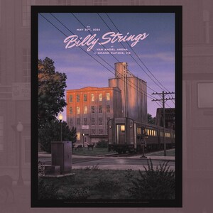 Puede incluir: Un cartel de concierto de Billy Strings en el Van Andel Arena en Grand Rapids, MI, el 31 de mayo de 2025. La obra de arte presenta un tren, edificios y un cielo al atardecer. El cartel tiene una estética vintage.