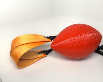 Starter Sling Fetch Set – Beginner Shepherd Sling with 2 Floating, Whistling Dog Toys