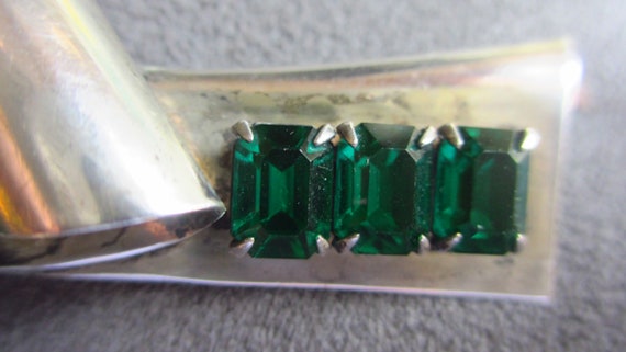 Art Deco Sterling Silver Retro Bow Pin Green Glas… - image 5
