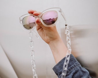 Clear Sunglass Chain - Lucite Jewelry Strap for Sunnies - Acrylic Sunnies Keeper - See Through Glass Look Chain