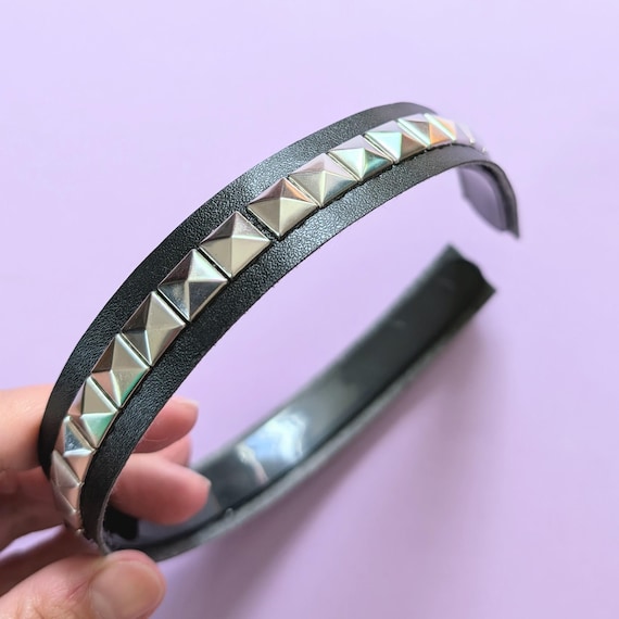 Studded Headband Black Stars Leather Hairband Punk Bandana  display picture 1