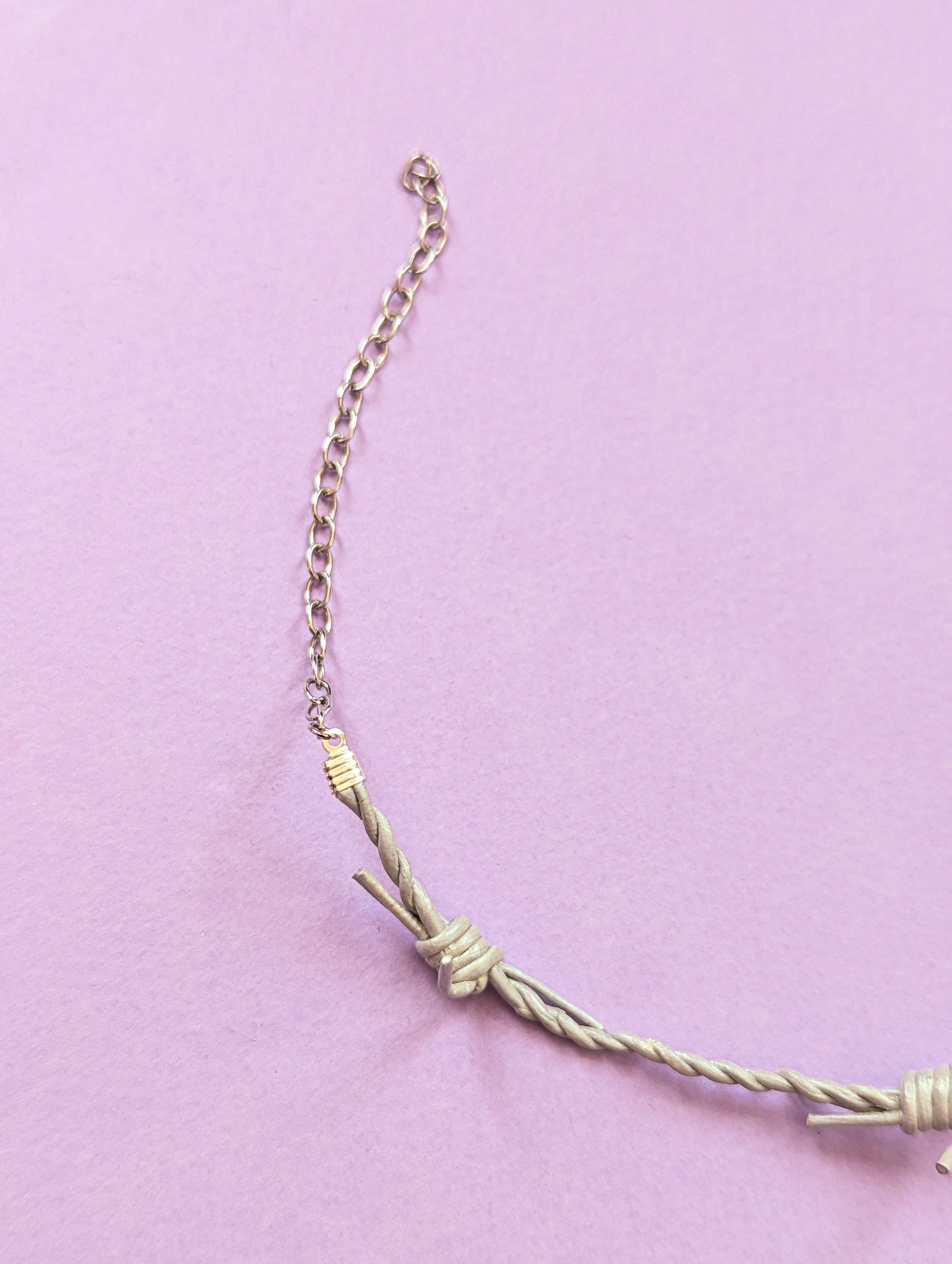 Collana Girocollo Gotica Con Spine E Catena Intrecciata – Unisex Vintage Punk, Filo Spinato, Ipoallergenica, Gioielli Personalizzati