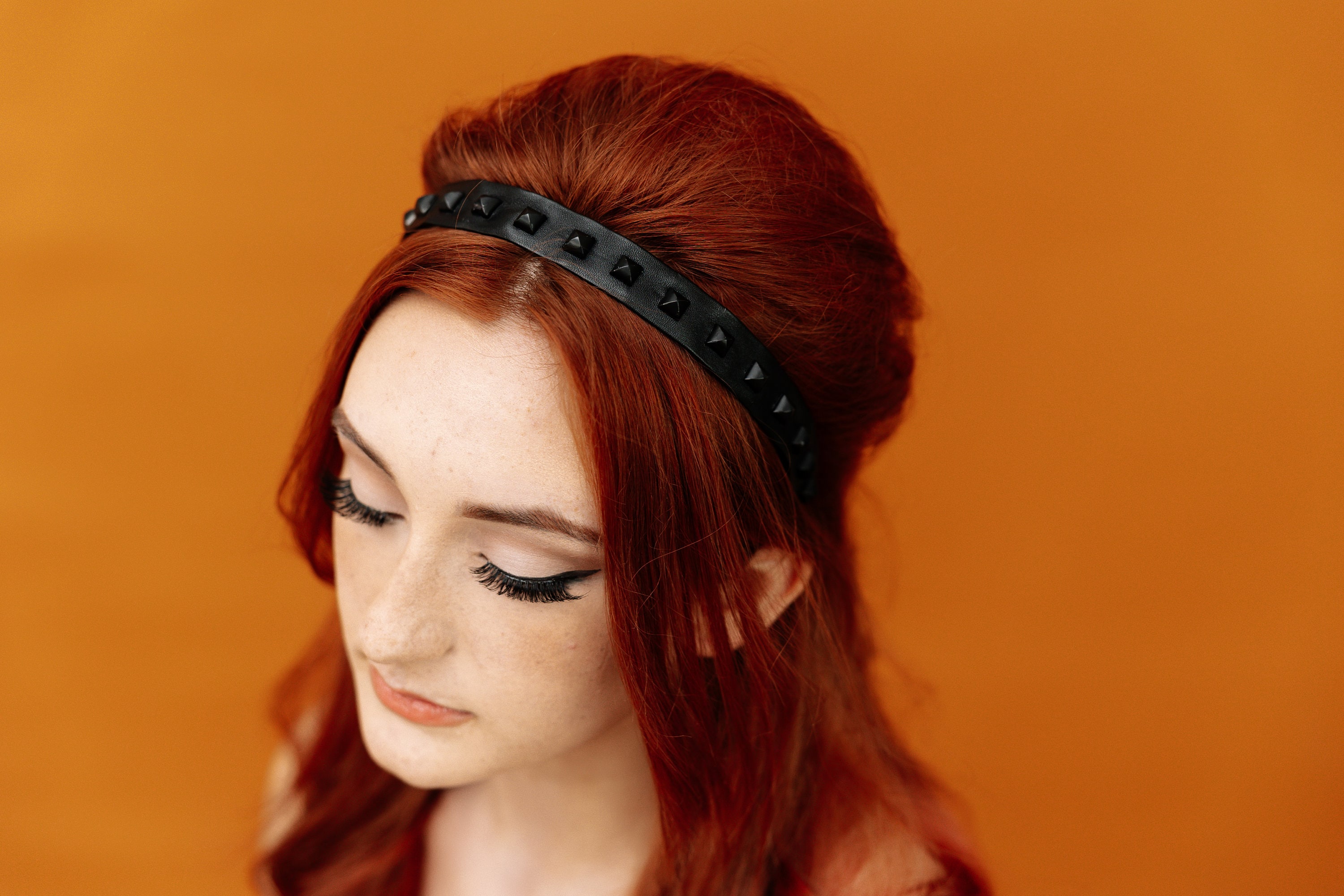 Studded Headband Black Stars Leather Hairband Punk Bandana  display picture 2