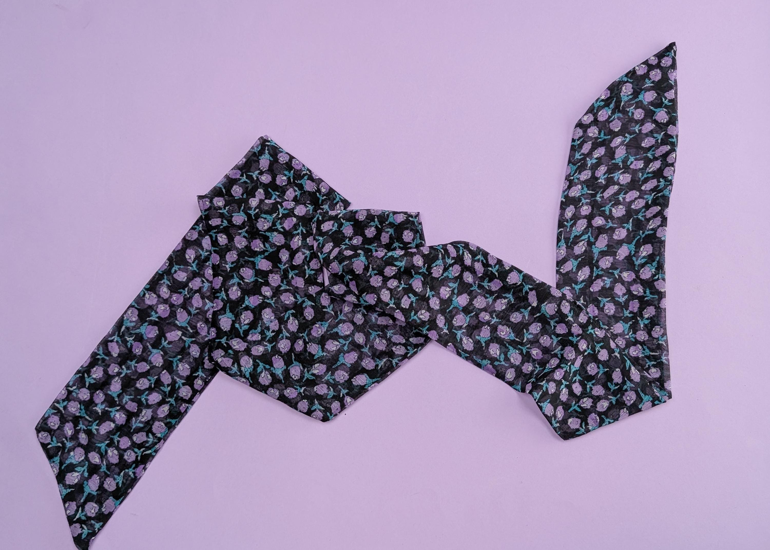 Floral Hair Scarf: Lavender & Black Chiffon Bandana - Retro 