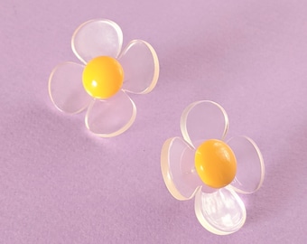 Retro Yellow Lucite Daisy Earrings - Mod 60s Floral Jewelry with Clear Accents