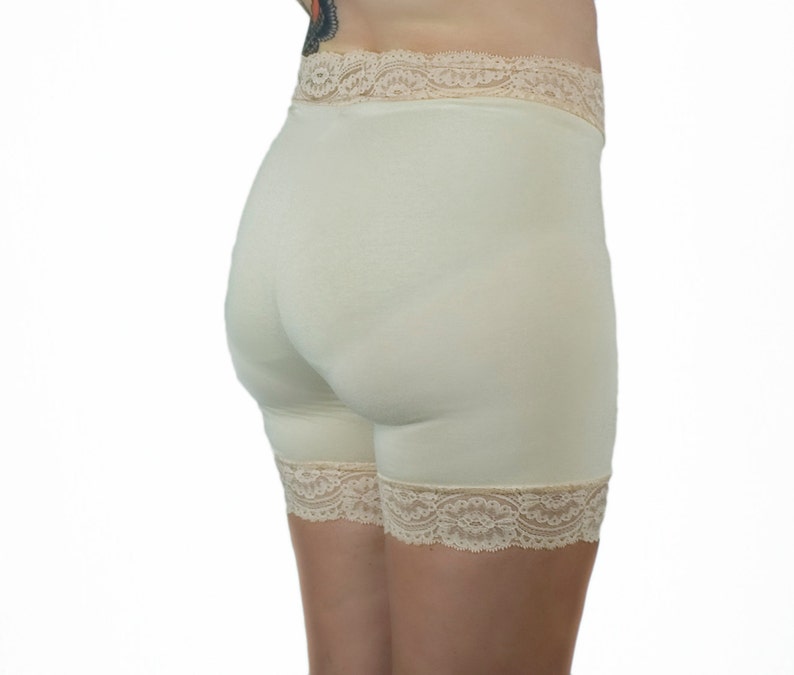 beige floral lace trim shorts