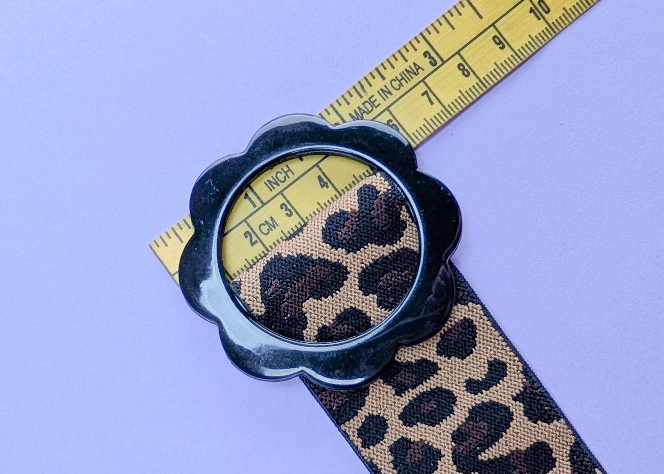 4418 Wide Elastic Stretch Vintage Antique Retro Buckle Belt (black- Leopard Women Black Elastic Fashion Bold Bulky Style Belt Gold Hook  main image 3
