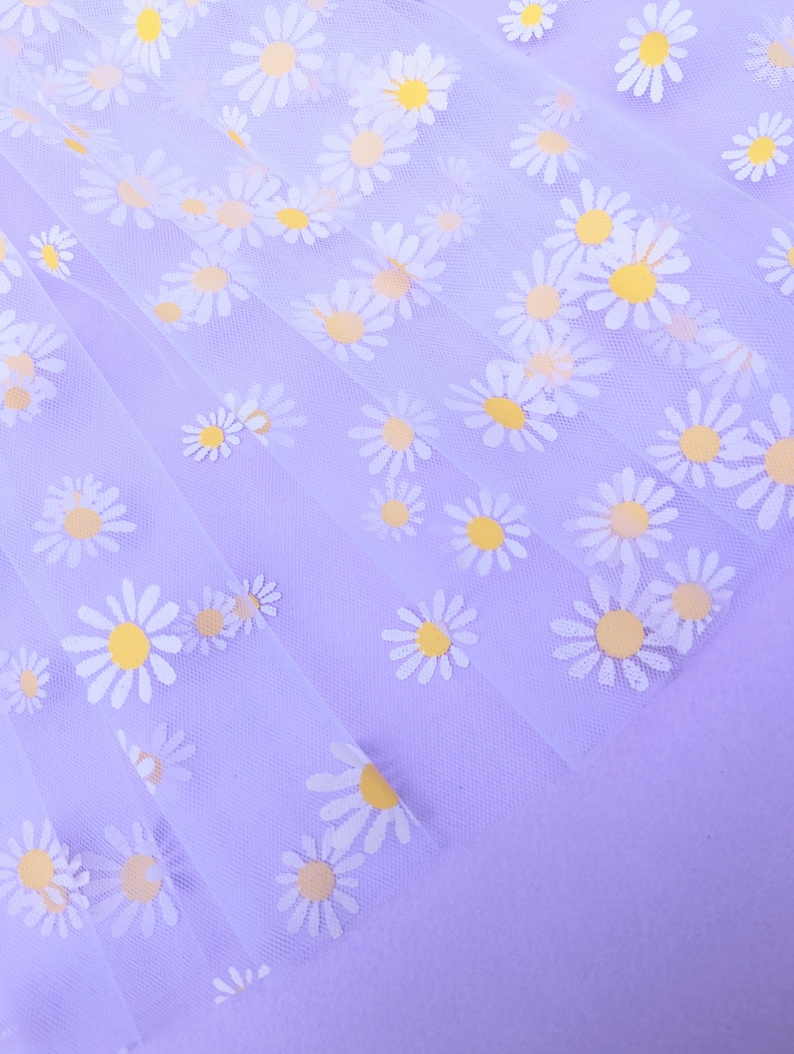 daisy print bridal veil