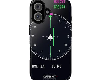 Könnte beinhalten: Eine schwarze Smartphone-Hülle mit einer Grafik eines Luftfahrtinstruments. Das Design umfasst eine weiße Kompassrose, eine grüne vertikale Kurslinie sowie den Text HDG 270, CRS 270, DME 12.4, GS 140 und CAPTAIN MATT AVIATION am unteren Rand.