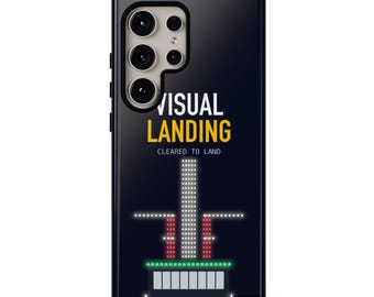 Könnte beinhalten: Eine dunkelblaue Smartphone-Hülle mit dem weißen Text VISUAL, dem gelben Text LANDING und dem weißen Text CLEARED TO LAND. Unter dem Text befindet sich eine Grafik eines Flughafen-Landebahnbefeuerungssystems mit weißen, roten und grünen Lichtmustern.