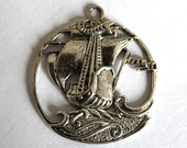 2 Gorgeous Antique Silver 17th Century Sailing Ship Charms Pendants S-080