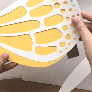 Modèle de papillon en papier grand bricolage pour machines de découpe Cricut et Silhouette SVG, DXF, pdf image 3