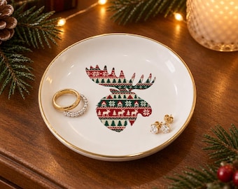 Fair Isle Moose Christmas Trinket Dish, Knit-Look Moose Head (Ceramic, Gold Trim)