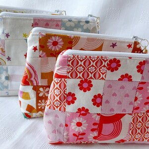Patchwork make up bag pouch: Zipped pouch with tassel