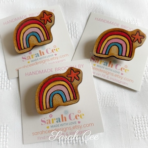 Hand-Painted Wooden Rainbow Brooch: Boho Pride Accessory
