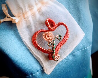 Wire Weaved Heart and Rose pendent