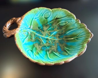 VTG TREASURECRAFT Leaf Shaped Trinket Tray Midcentury