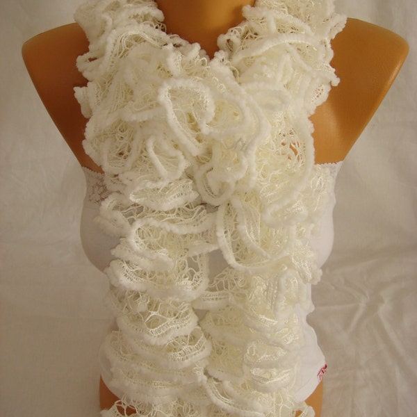Hand knitted White ruffled scarf