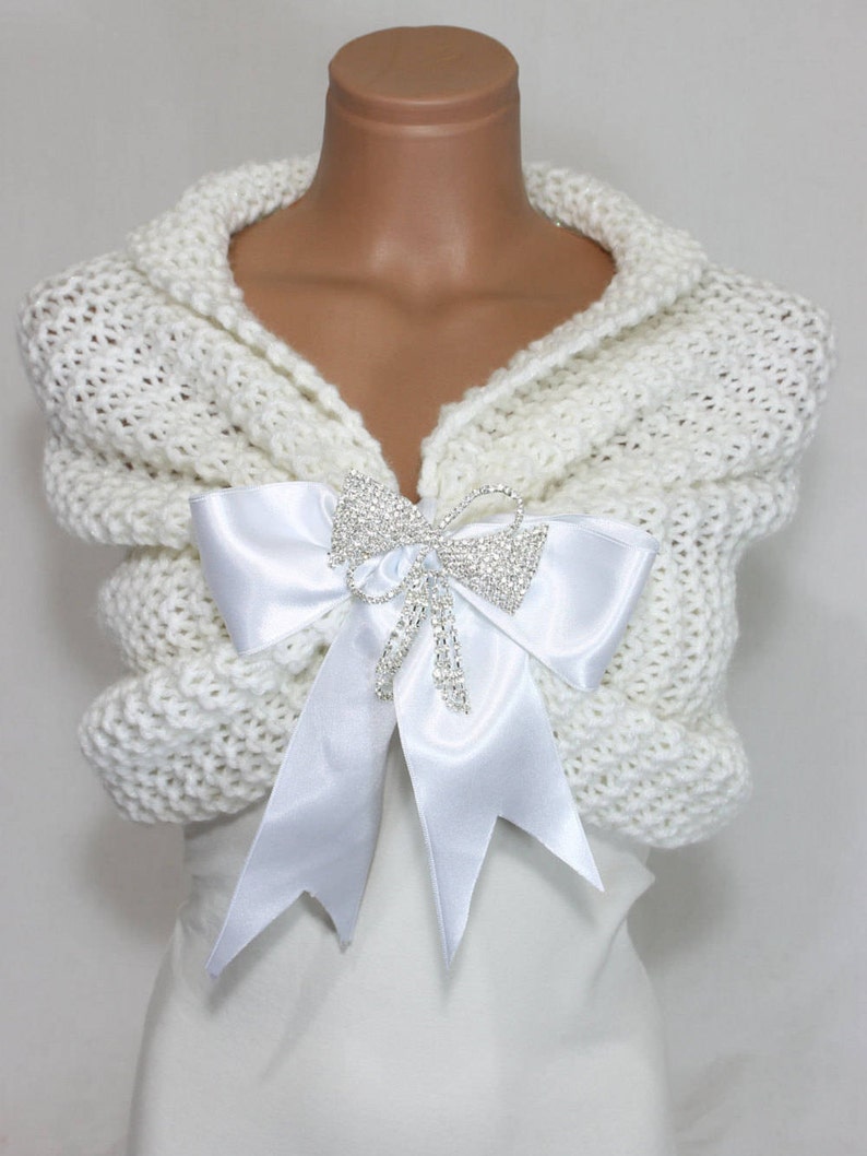 White Wedding Shawl, Bridal Shawl, Bridal Wedding Stole, White Shawl, Hand Knit Shawl, White Capelet, Wedding Capelet, Bridesmaid Shawl 208 White