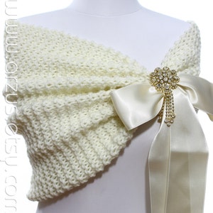 Wedding Shawl, Bridal Shawl, Bridal Wedding Stole, Ivory Shawl, Hand Knit Shawl, Ivory Capelet, Wedding Capelet, Bridesmaids Gift Shawl