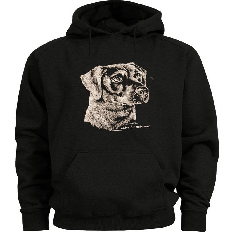 Pode incluir: Camisola de capuz preta com um desenho branco de um Labrador Retriever na frente. O desenho &eacute; detalhado e inclui o texto "Labrador Retriever".
