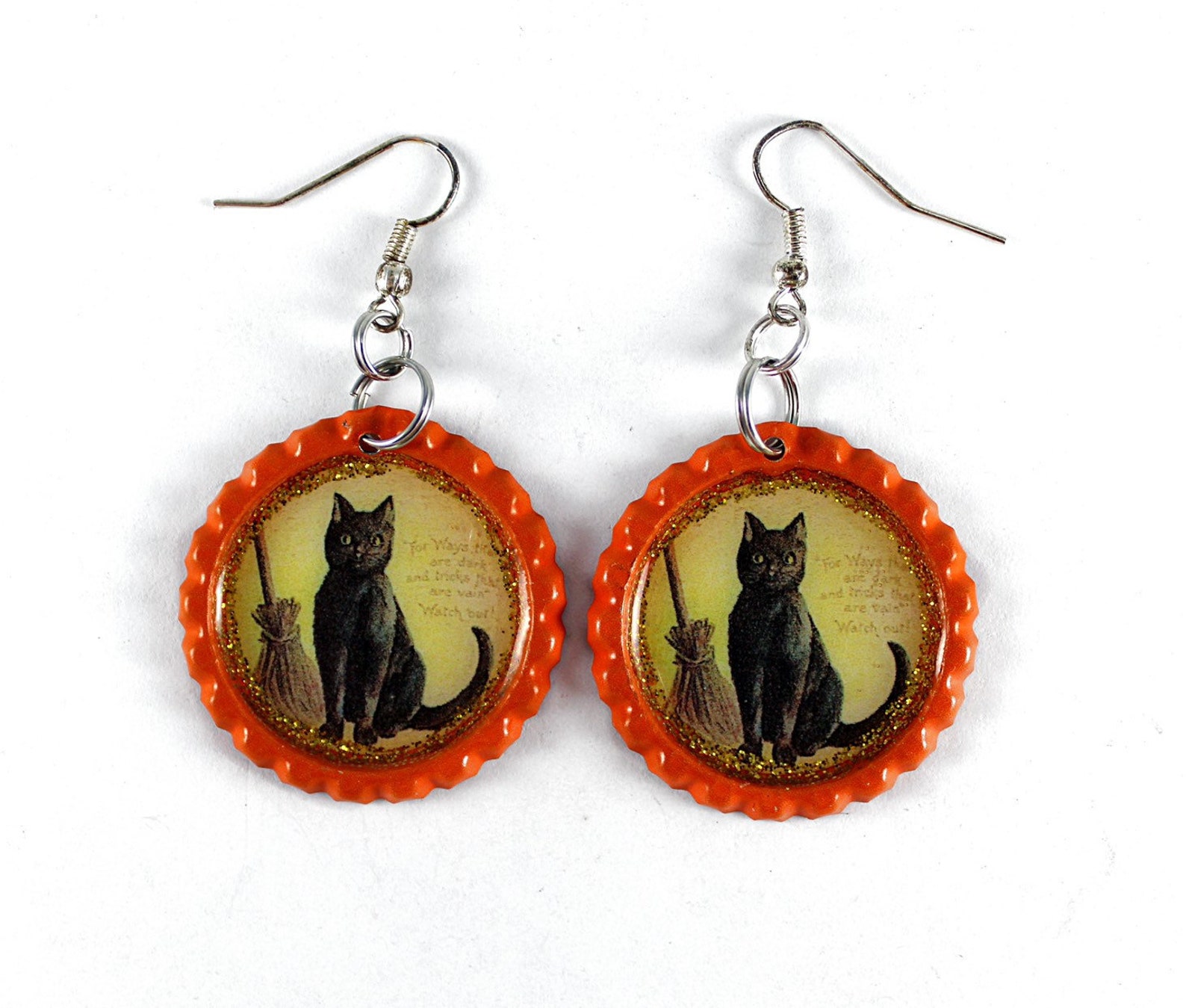 Black Cat Bottle Cap Earrings Vintage Halloween Witch Cat Etsy