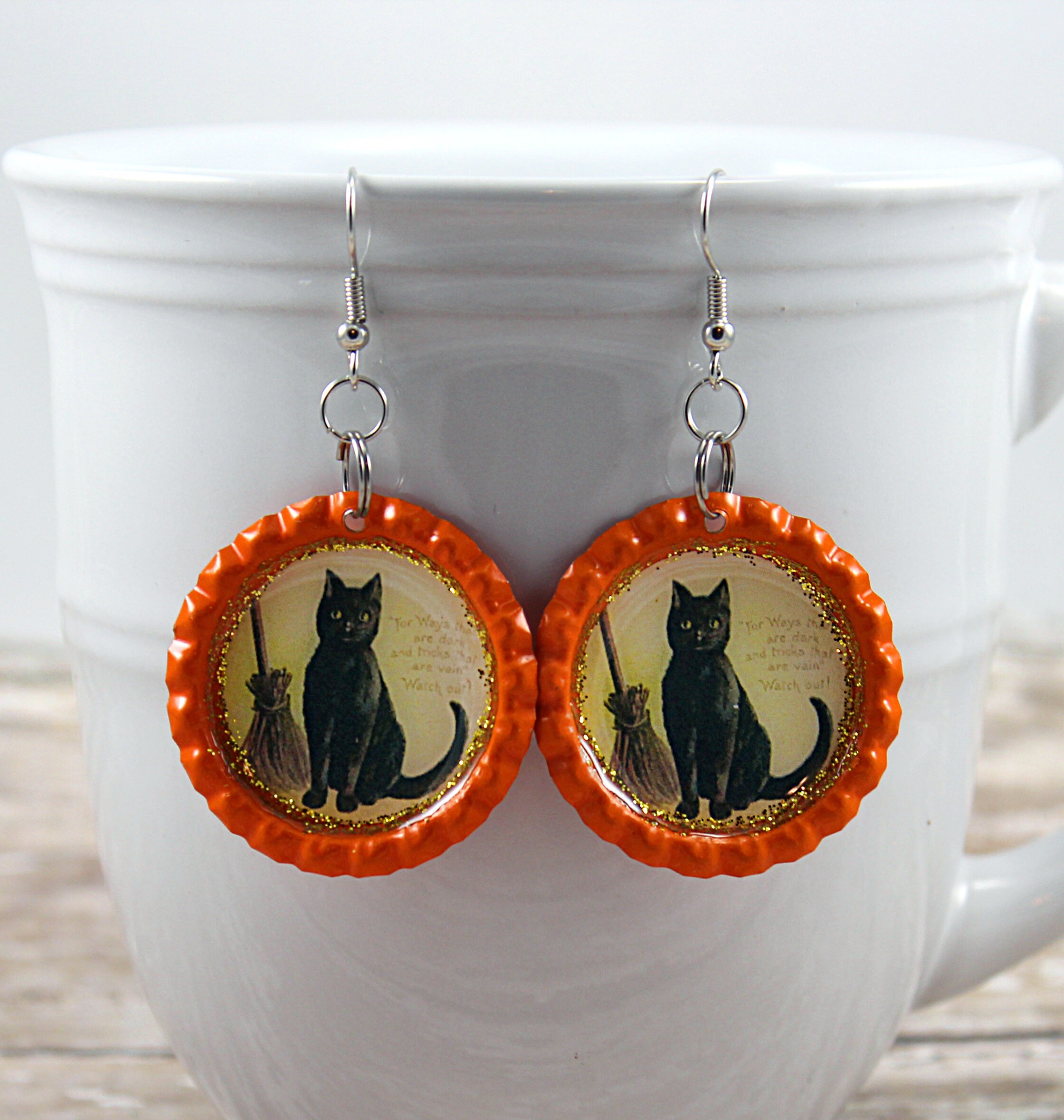 Black Cat Bottle Cap Earrings Vintage Halloween Witch Cat Etsy