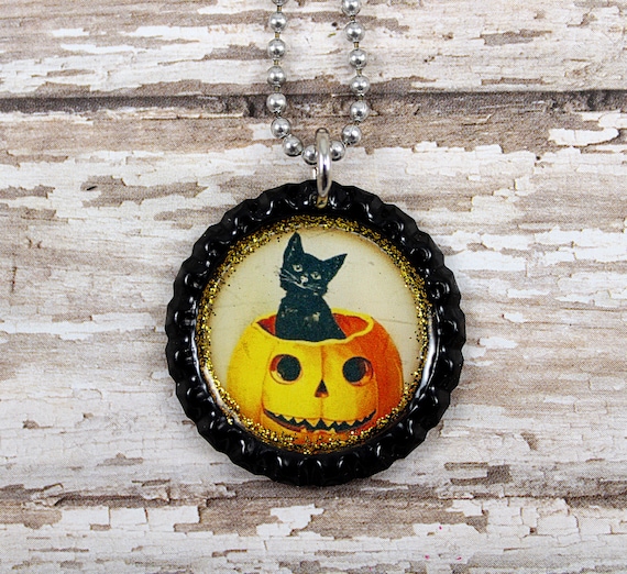 Black Cat Necklace, Halloween Jewelry, Bottle Cap, Kitsch