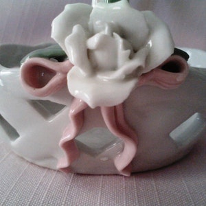 White Porcelain Basket/ Wedding Ring Basket/ Flower Girl/ Vintage Pink Wedding/ FREE Shipping/Shabby Chic Decor image 2