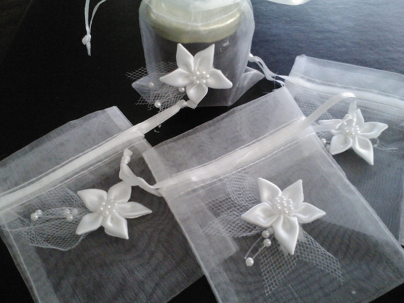 White Favor Bags/White Pearl Wedding/ First Communion Favor/ image 0