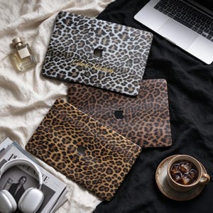 Personalized Leopard Leather MacBook Case, Custom Laptop Cover 2026 Neo Air 15/14/13 A3449, Mac Pro 16/15/13 inch, Laptop Cover