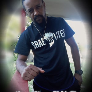 ISRAELITES RISE UP w Power Fist Shirt