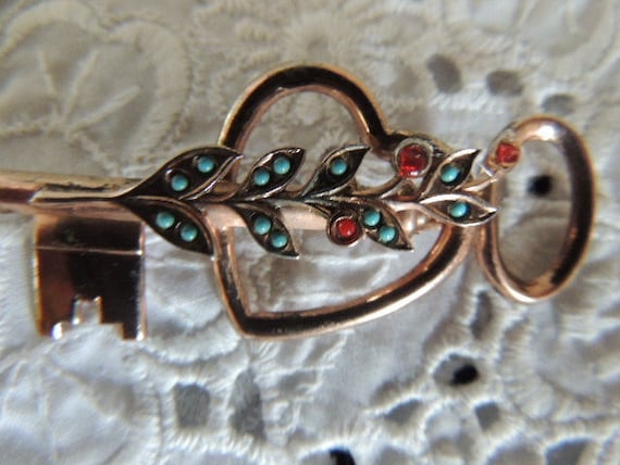 Vintage 1940's Brooch Signed Coro / Sterling - image 1