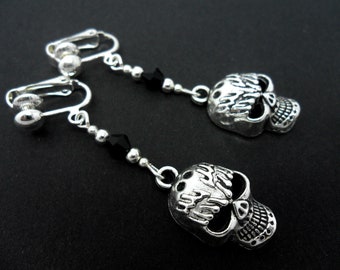 Un Par De Colgantes Negro Shamballa Estilo Plateado Clip en pendientes.