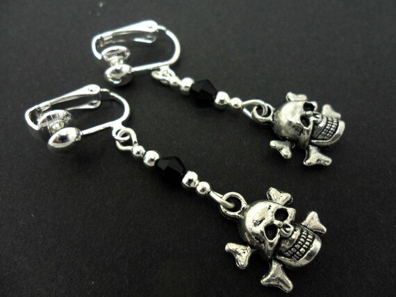 Alexander Mcqueen Skull Earrings In Silver Alexander Mcqueen Skull Earrings In Silver