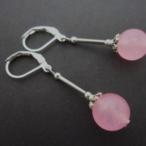 A pair of pretty pink jade bead leverback hook earrings. new.