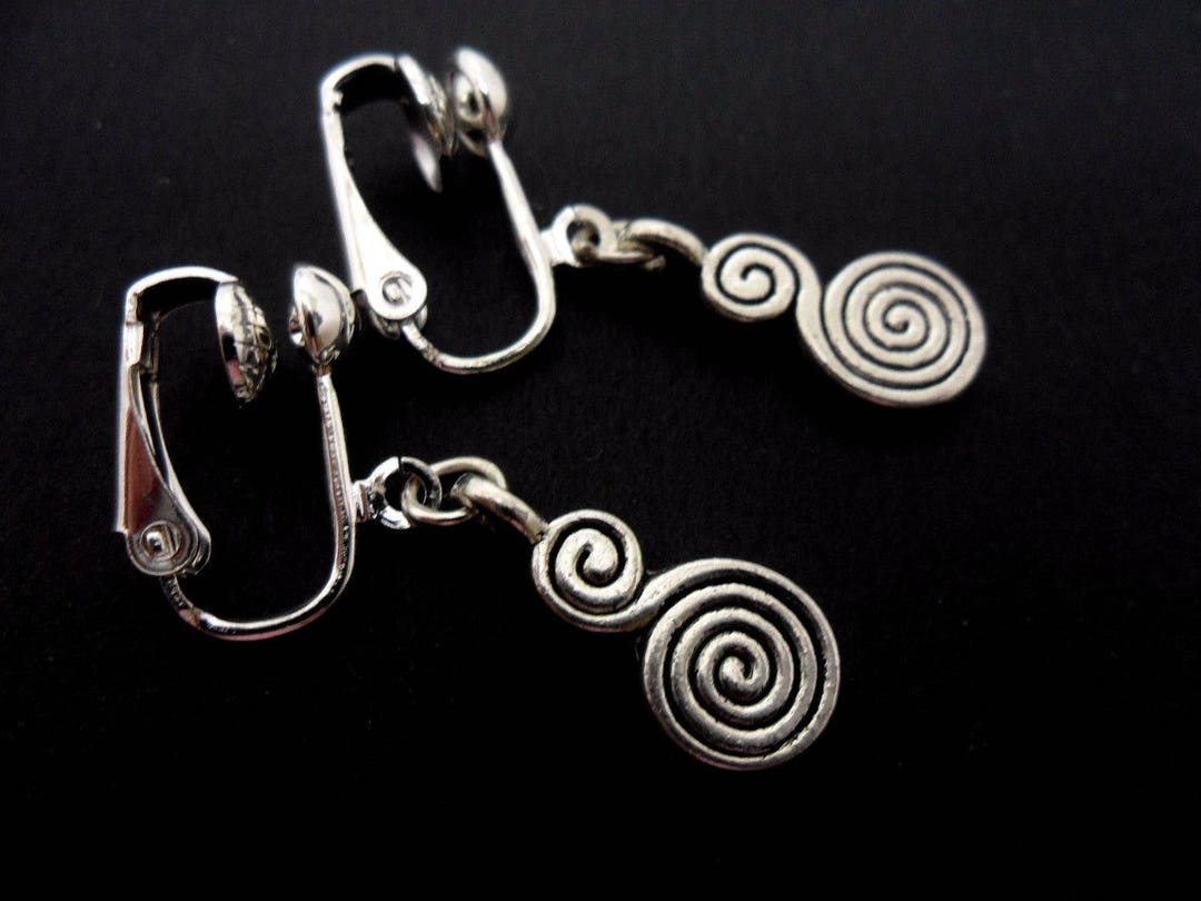 Handmade Tibetan Silver Seahorse Dangly Earrings - New, Drop Earrings With Hook Closure