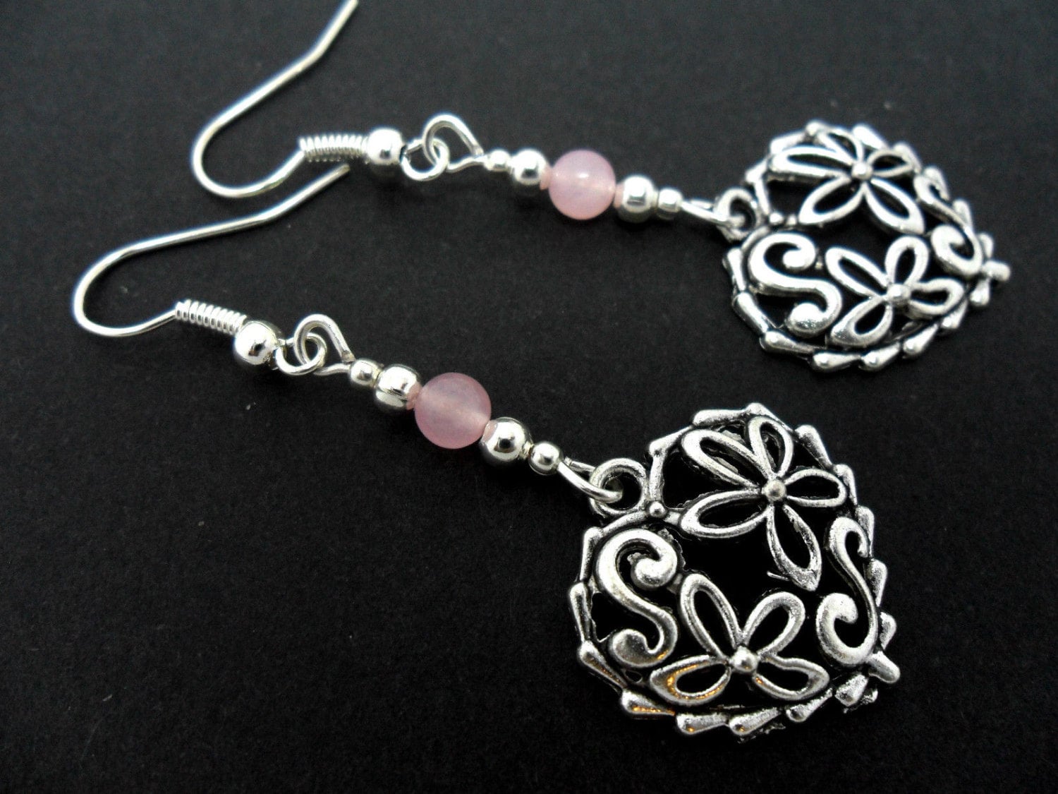Purple Czech And Antique Silver Tibetan Silver Earrings Available In My Etsy Shop. $18 Free Shipping - Foto 5