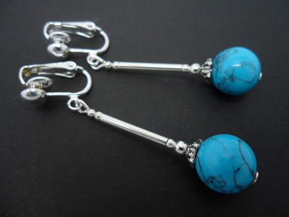 Un PLATA TIBETANA MARIPOSA Y Turquesa Perla Collar /& Aretes.