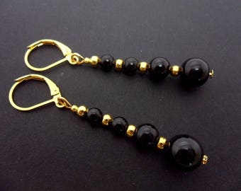 Una coppia di bella fatta a mano color oro & nero onice tallone dangly orecchini gancio leverback. Nuovo.