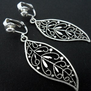A pair of pretty tibetan silver leaf  dangly clip on  earrings.