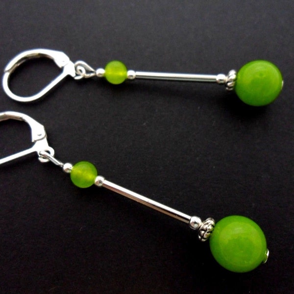 A pair of pretty lime green peridot jade  bead  dangly leverback hook earrings.