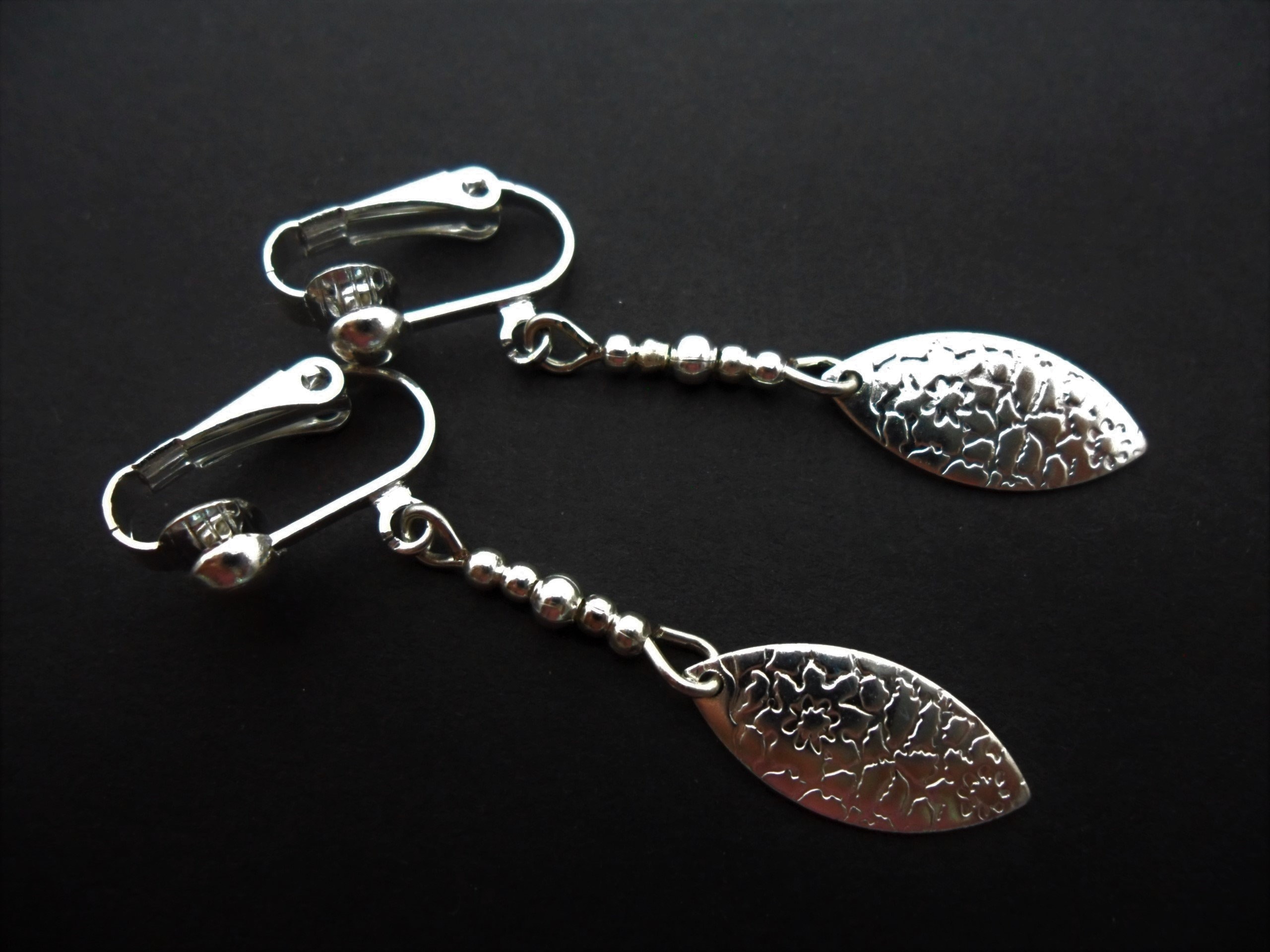 File:Perù, Chimù, Coppia Di Frontali Di Orecchino, XII-XV Sec, Oro Sbalzato.JPG - Foto 5