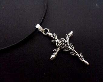 NEW Leather Tibetan Silver Flower Pendant Charm Necklace Choker Tribal Vintage NEW Leather Tibetan Silver Flower Pendant Charm Necklace Choker Tribal Vintage