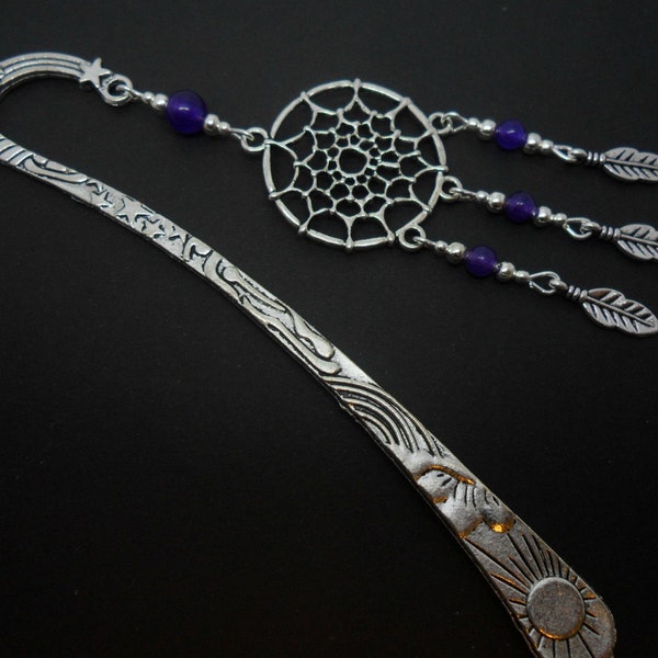 A hand made tibetan silver and purple amethyst jade bead dreamcatcher bookmark. 12cm long.